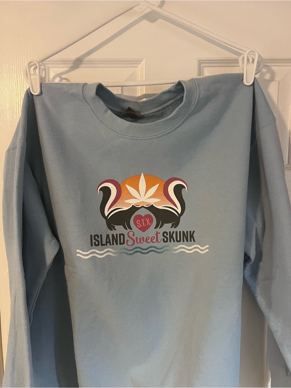 Gildan Light Blue Island Sweet Skunk Graphic Sweatshirt